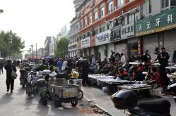 老水晶城大集-东海水晶大集