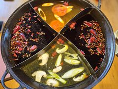 -白乐天毛肚火锅馆(南滨路店)