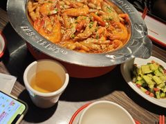 -胖哥俩肉蟹煲(湖滨银泰in77店)