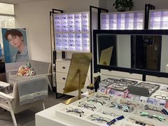 -造寸眼镜·蔡司官方授权店(东门店)