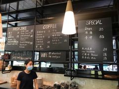 -麦田工坊(月湖店)