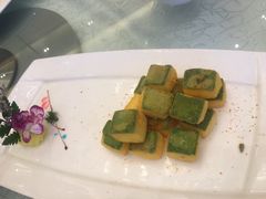 -亢龙太子酒轩(东湖店)