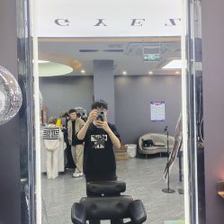 -藤野造型烫染·漂发