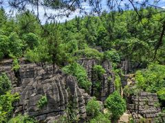 -梭布垭石林景区