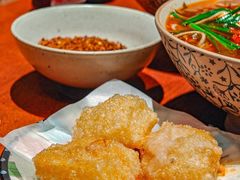 -粉八·云南米线·建水烧烤(常熟路店)