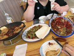 -百味地锅鸡(铜山路店)