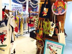 -恋物百货商店(华侨城店)