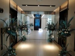 -颜蕾医美·黄金微针·水光·玻尿酸·超声炮·抗衰中心