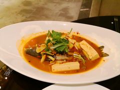 大理酸辣鱼-大理实力希尔顿酒店御璽中餐厅YUXI – CHINESE RESTAURANT