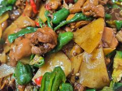 -鲁南仔·滕州炒鸡(经三路店)