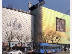 -Galleria百货店名品馆