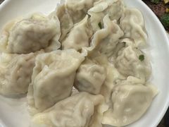 -周家大连水饺(美专校街店)