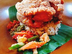 猪脚饭-Naughty Nuri’s Phuket