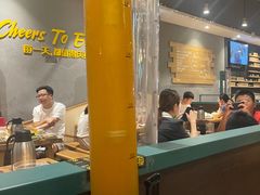 大堂-木屋烧烤(岗顶二店)