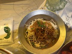 -巴厘龙虾·榜首油焖大虾(音乐学院·沿江酒馆店)