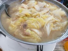 白菜豆腐粉条锅-王鹏家常菜馆