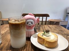 海盐焦糖冰拿铁-素咫咖啡CLIFEROSE