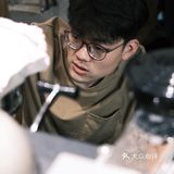 这是一家开业还不到一年的新店，却吸引了无比多