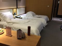 -优逸酒店(柳州窑埠古镇万象城店)