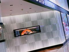 -LV路易威登(德基广场店)