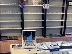 -瑞司视光眼镜·蔡司战略合作眼镜店(新街口店)