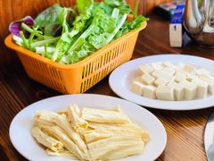 -阿汉名材老鸡汤饭店(金鸡岭店)