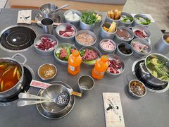-晓沸牛肉海鲜小火锅(白湖亭万达广场店)