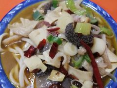 -陕西特色牛肉面