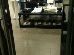 -ZARA(恒隆广场店)