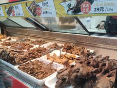 -张鸭子重庆特产卤味小吃(未来国际店)