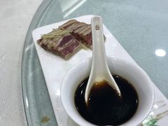 -梅龙镇酒家(南京西路总店)