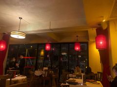 -龙门阵茶屋川菜馆(武康路店)