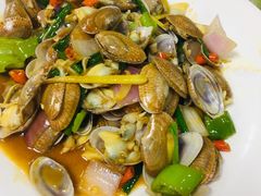 -四川小胡子海鲜(丁村万人海鲜广场店)