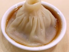 蟹粉蒸小笼-王宝和酒家(黄浦店)