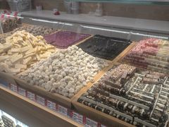 -薛记炒货(佛山岭南站店)