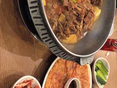 -喇喇排骨火锅·传统韩式脊骨汤(望京西园总店)