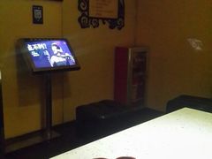 -百威KTV(恒福路店)