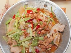 -吕记老鸭汤·徽菜馆(东营路店)
