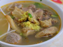 牛丸牛杂汤-华威达牛庄(黄埔大道西店)