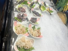 -领鲜活海鲜榴莲自助火锅(东门店)