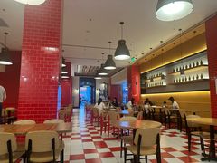 -城市大道红炉披萨烘焙坊