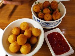 -炉小二铜锅牛蛙•川湘菜(三里屯店)