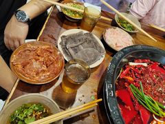 -黄潇洒老火锅(九眼桥宏济巷店)