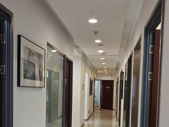 -瑞尔齿科(颐堤港诊所)