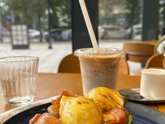 三文鱼班尼迪克-Jamaicablue Coffeeshop(中央广场店)