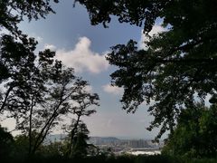 -灵岩山风景区