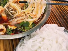 -周良天山牛杂城(天山路总店)