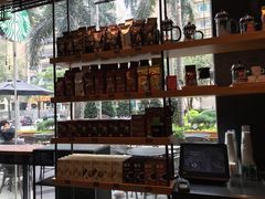 零售区-星巴克臻选(深圳东海缤纷天地店)