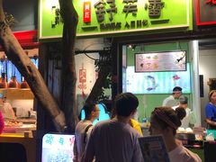 -八一好吃街·高品美食广场