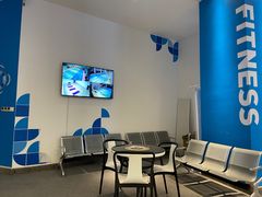 -七彩阳光游泳俱乐部(江北远洲店)